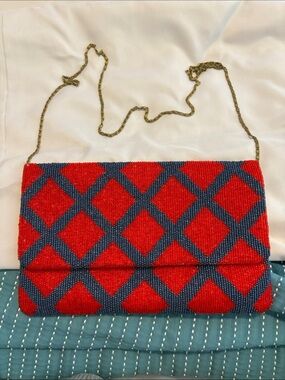 Red and Navy hand Beaded Diamond-Pattern Foldover Clutch with Chain